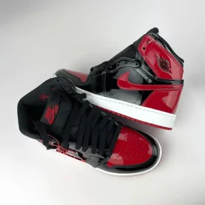 Air Jordan 1 Retro High OG Patent Bred (2021) 555088-063