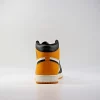 Air Jordan 1 Retro High OG ‘Yellow Toe’ (2022) 555088-711