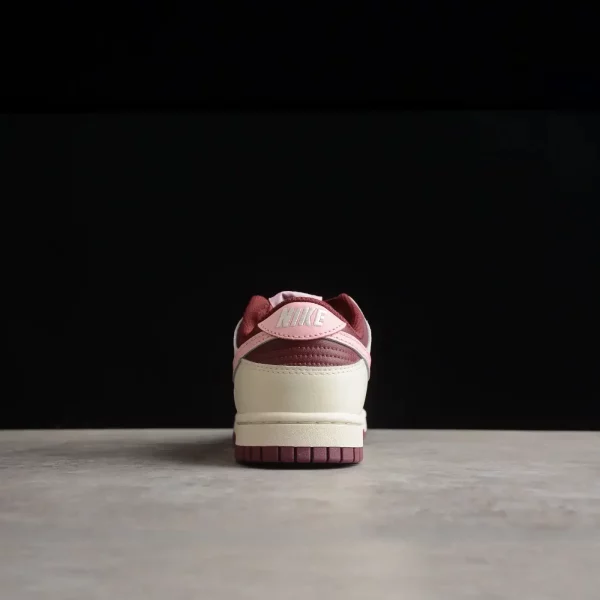 Nike Dunk Low Valentine’s Day DR9705-100