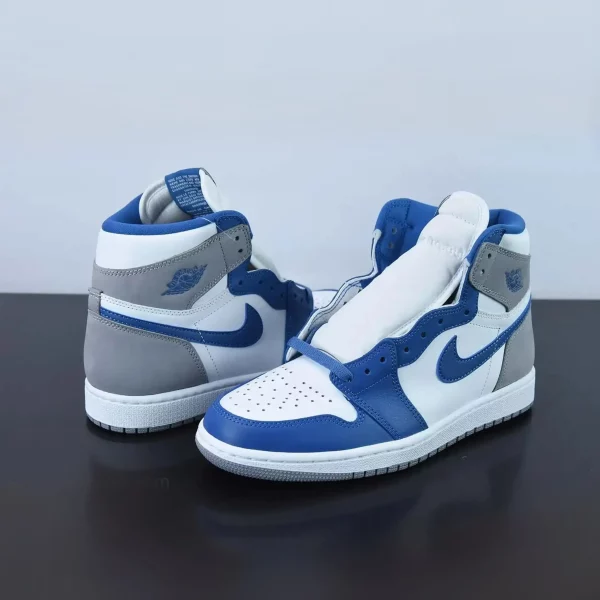 Air Jordan 1 Retro High OG ‘True Blue’ Men’s Shoes DZ5485-410