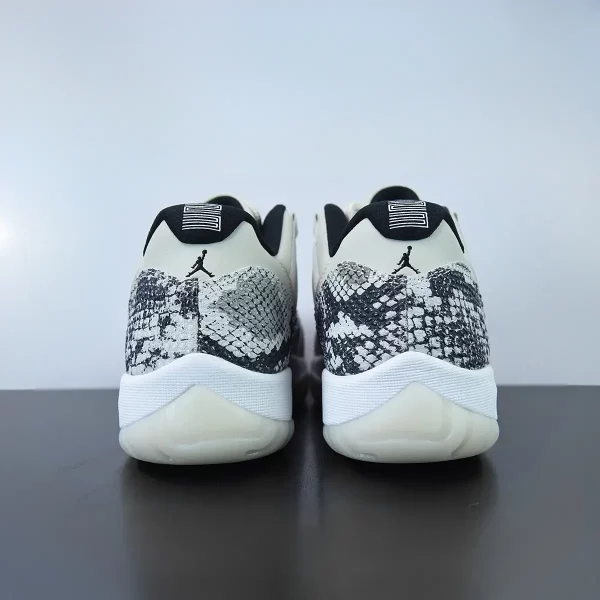 Air Jordan 11 Retro Low ‘Light Bone Snakeskin’ CD6846-002